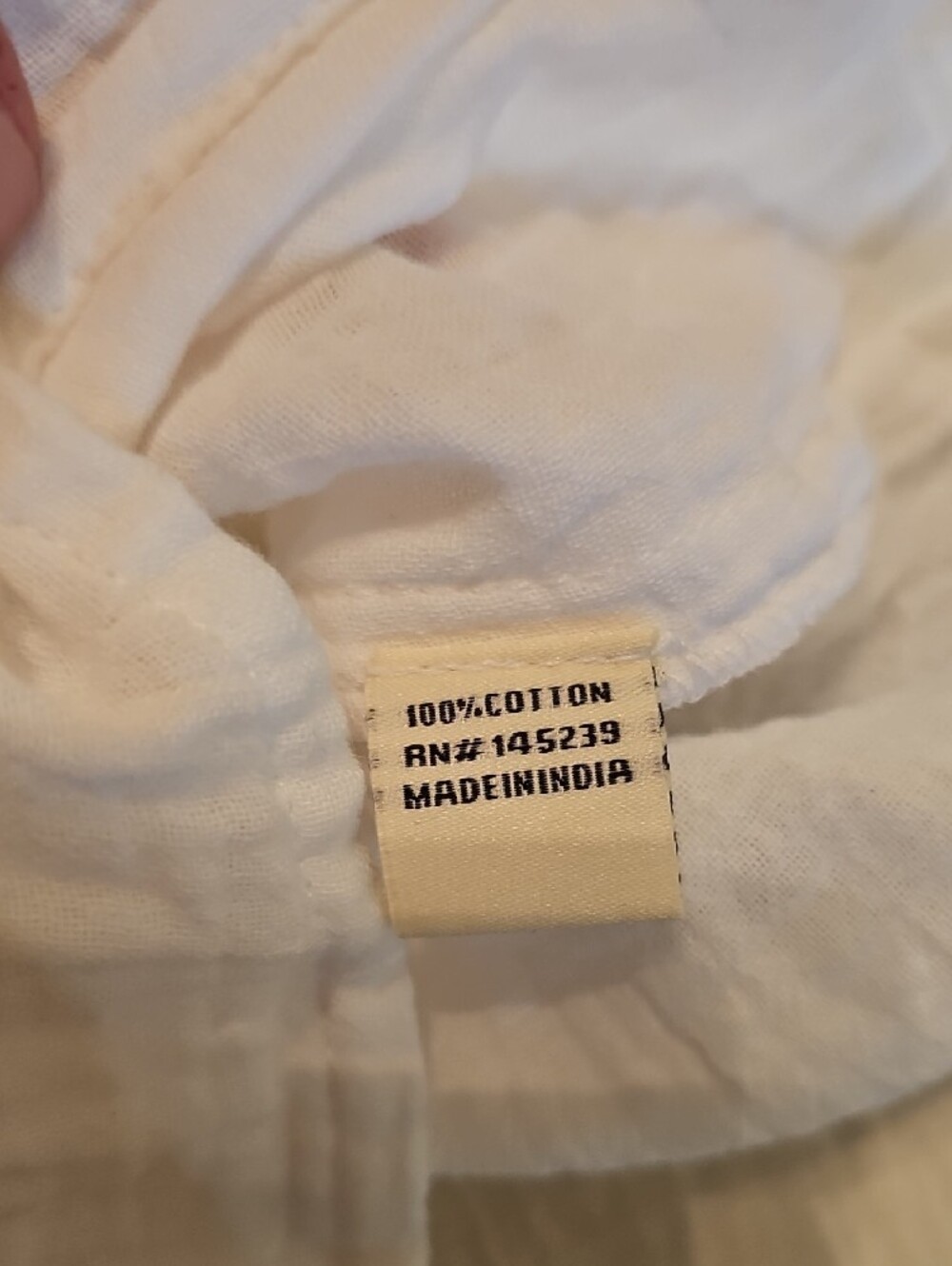 Sim & Sam White Gauzy Button-Down High-Lo Shirt - Picture 6 of 6